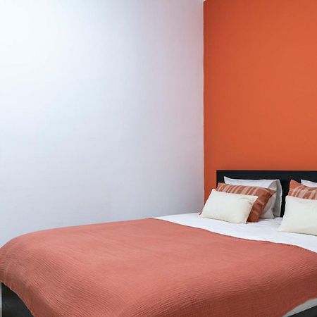 Orange Crush Barcelona Lägenhet Exteriör bild